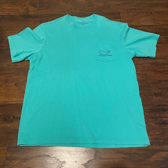 Vineyard vines t-shirt - Picture 2 of 4